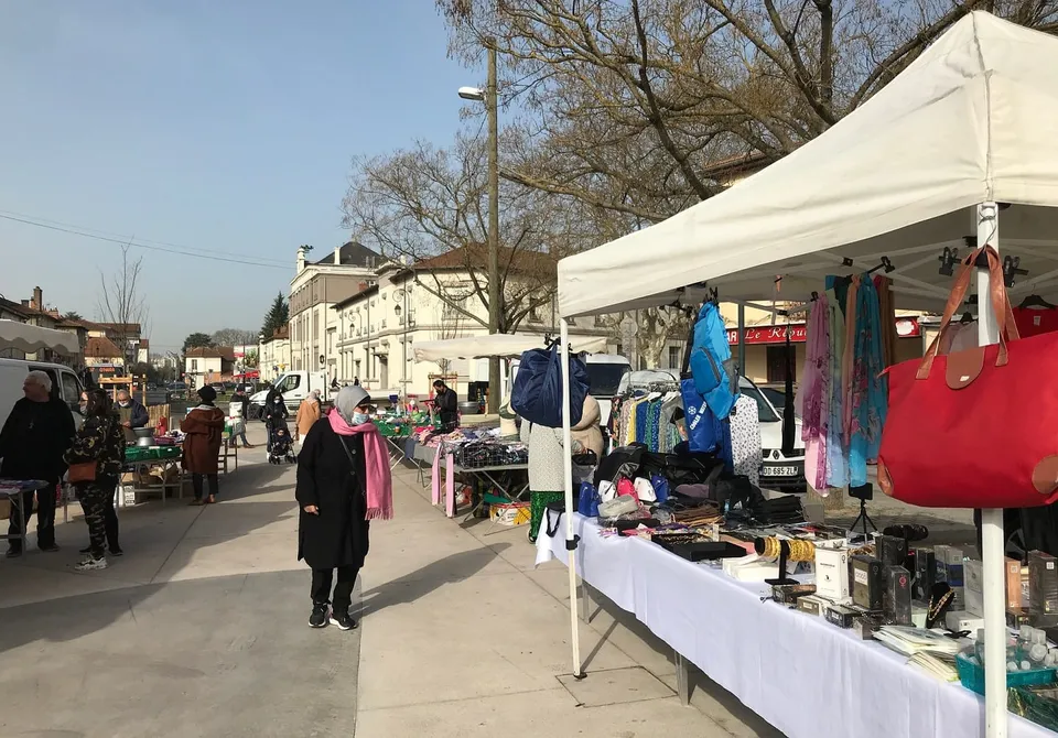 Visuel de « Marché du Village à Vaulx-en-Velin », publié par Ville de Vaulx-en-Velin
